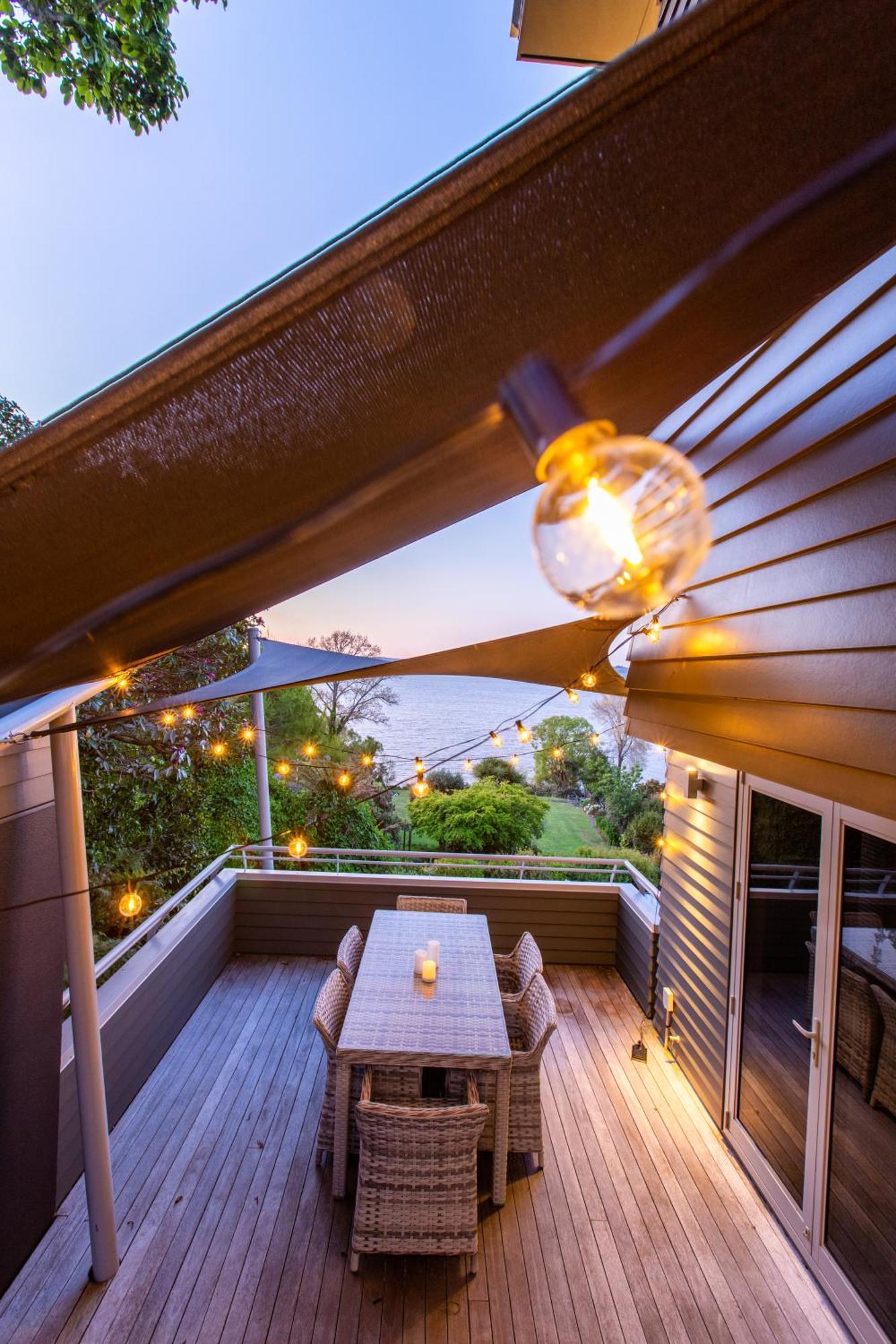 Rotorua Serenity Lakeview Retreat מראה חיצוני תמונה