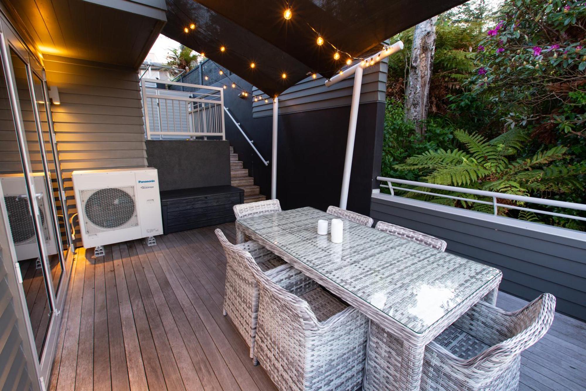 Rotorua Serenity Lakeview Retreat מראה חיצוני תמונה