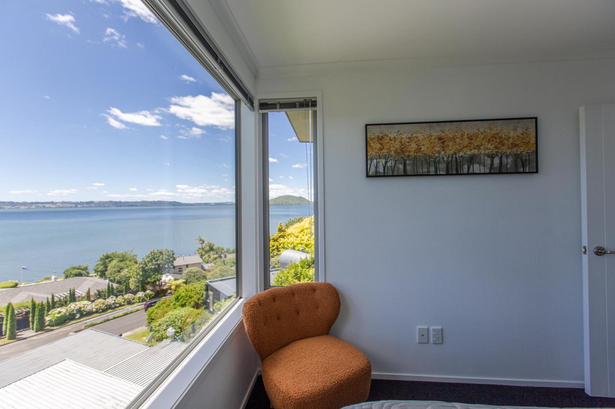 Rotorua Serenity Lakeview Retreat מראה חיצוני תמונה